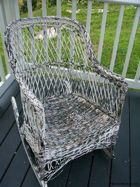 What kind of paint should i use on wicker? How-to Paint Wicker Furniture | Painting wicker furniture ...