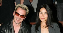 Florent Pagny et sa compagne Azucena Caamaño à la Fashion Week de Paris ...