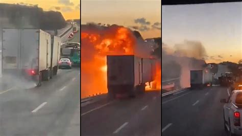el momento en que un tráiler chocó y se incendió en la autopista de occidente i video infobae