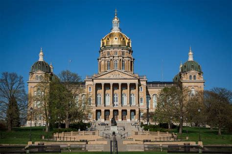 The Iowa State Capitol Designed By Architects John C Cochrane And