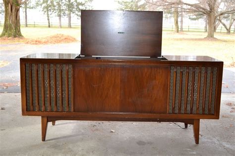 Vintage Mid Century Zenith Console Stereo Record Player Model X926