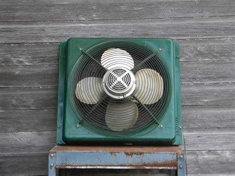 Vintage 20 Inch Industrial Machine Age Window Intakeexhaust Fan