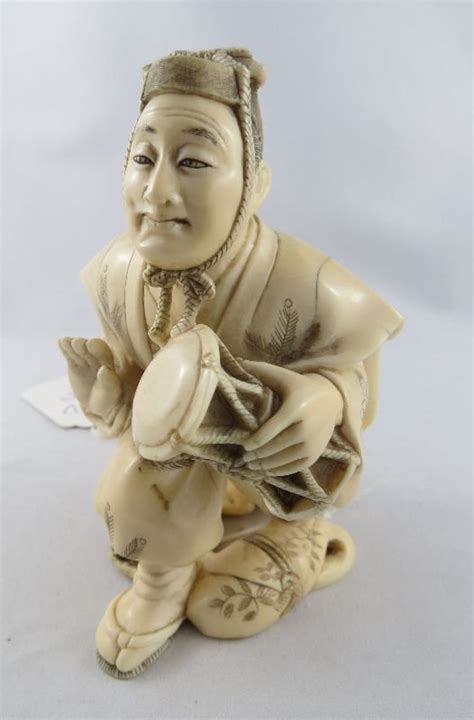 Antique Japanese Carved Ivory Figure Lot 470