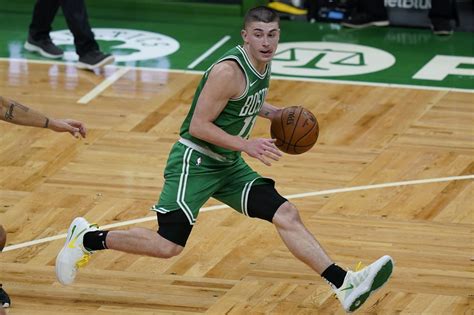 The celtics just made a deadline trade to bring evan fournier to boston. Boston Celtics' Payton Pritchard initially thought knee ...
