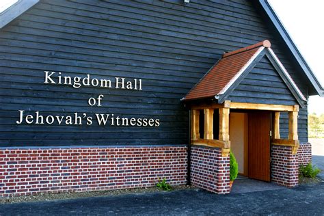 Jehovahs Witnesses Accused Of Mishandling Child Sexual Abuse Claims