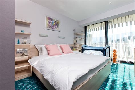 +7 978 051 01 71. «Ялта-Интурист»: + - Все гостиницы Ялты