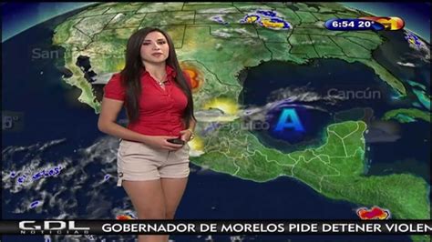 Pin By Gsl On Weather Girl Susana Almeida Rocks Her Sexy Shorts