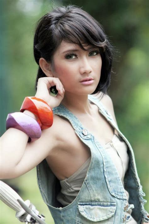 Kumpulan Foto Foto Model Sexy Indonesia