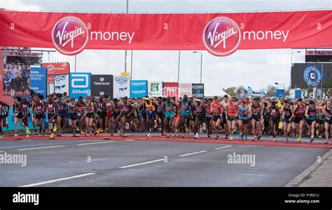 London Marathon 2016 Elite MenÂ S Race Start Line London 24042016