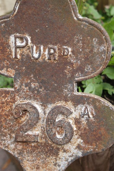 Antique Cast Iron Grave Markers No26a