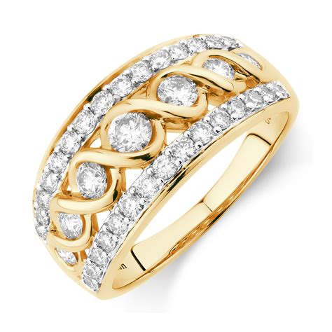 Three Row Ring With 1 Carat Tw Of Diamonds In 10ct Yellow Gold