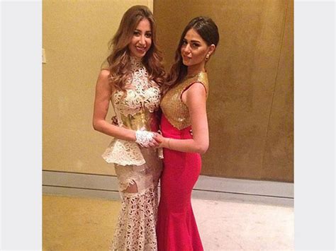 مسلسل الحفرة الموسم الرابع الحلقة 29 مترجم قصة عشق عن قصة حي قديم في اسطنبول تسكنه عصابة مافيا تدعى عائلة كوشوفالي تدخل في صراع مع عائله اخرى تسعى. هند رضا تخطف الأنظار بفستان ممزق في حفل زفاف ابنة فيفي ...
