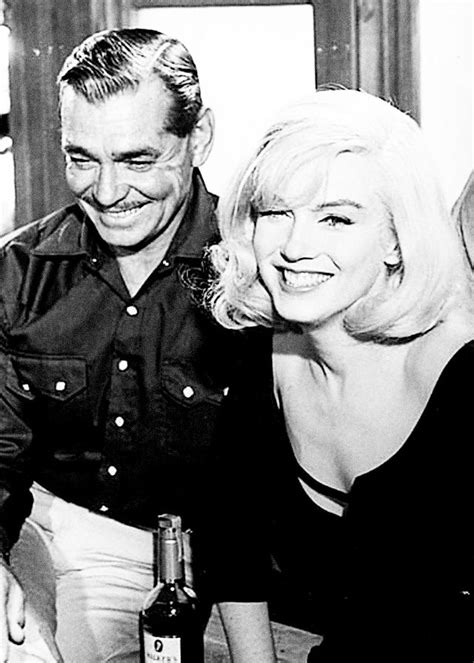 Marilyn Monroe And Clark Gable On The Set Of The Misfits 1960 Photo