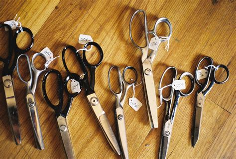 Oakmoss Vintage Scissors