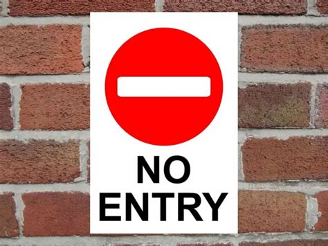 No Entry Aluminium Composite Safety Sign 300mm X 200mm Red White