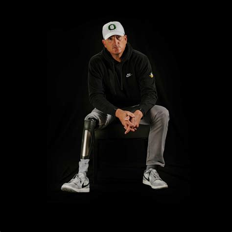 casey martin lost a leg but he hasn t lost hope golf news and tour information