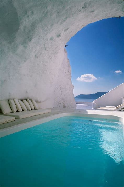 Katikies Hotel Cave Pool Greece