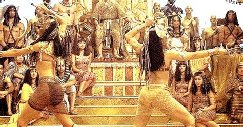 Anck Su Namun Vs Nefertiti The Mummy Returns Pinterest Movie