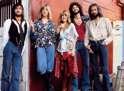 Rumours Abound Will Christine Mcvie Rejoin Fleetwood Mac Stevie Nicks Info