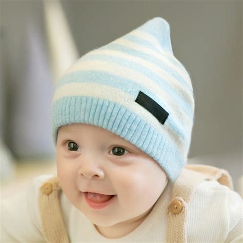 2018 New Baby Hat Cute Striped Warm Baby Boy Winter Hats Newborn Beanie