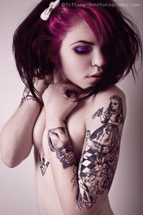 Love The Pink In The Front Wonderland Tattoo Girl Tattoos Beauty Tattoos
