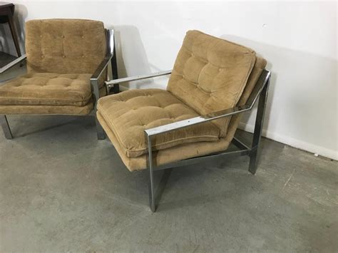 Metal bar stools go particularly well with a basement bar or a kitchen with modern decor. Pair of Mid-Century Modern Lounge Chairs by Cy Mann Flat Z Bar Chrome Cube For Sale at 1stdibs