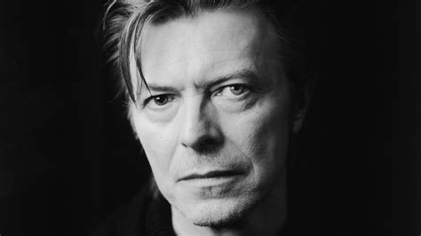 2 day free shipping on 1000s of products! david Bowie, Musicians, Monochrome, Looking At Viewer ...