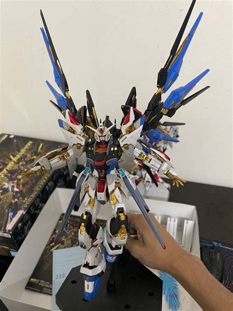 Mgex Strike Freedom Gundam Hobbies Toys Toys Games On Carousell