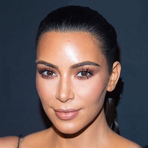 Kim Kardashian Posted A Throwback Makeup Photo And You Have To See Her