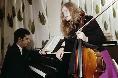 Jacqueline Du Pré 13 Iconic Pictures Of The Great Cellist Classic Fm