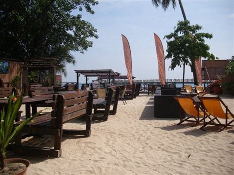 Guests enjoy the dining options. Ombak Resort Perhentian Island: Bewertungen, Fotos ...