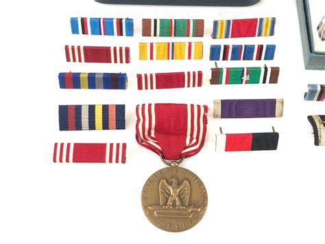Lot Lot Of Assorted Vintage Military Medals