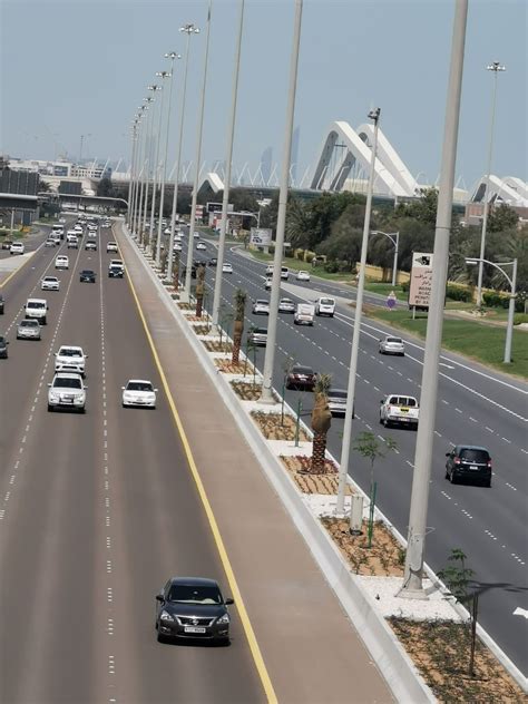 Adm Develops Median Strip On The Abu Dhabi Al Ain Road Construction