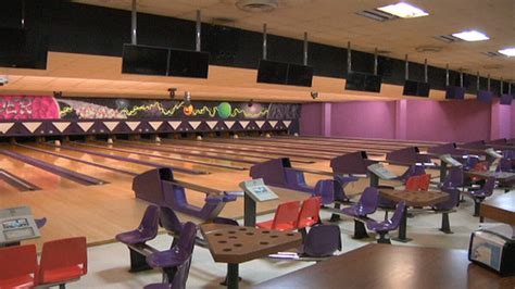Local Bowling Alley Closes Its Doors For The Last Time