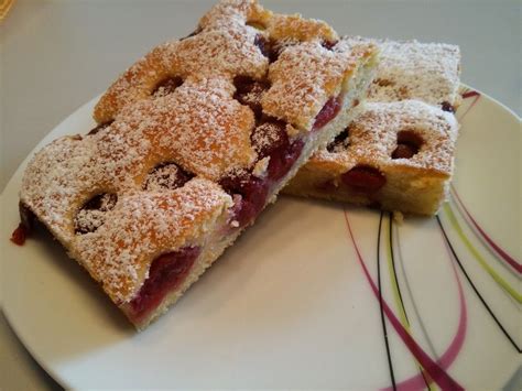 Ofen auf 180 grad (umluft: Kirsch-Schmandkuchen | Rezept | Kirsch schmand kuchen ...