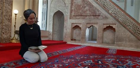 Mujeres Musulmanas Reviven La Tradición De Recitación Del Corán En