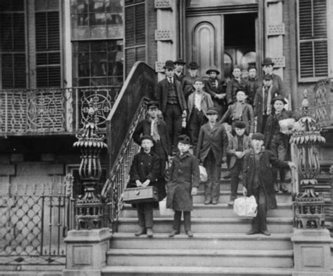 Old Photos Capture Life In A 19th Century New York City 44 Pics