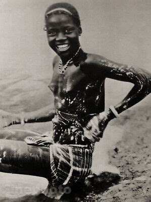 Vintage Africa Tribal Black Negro Female Nude Bathing Soap Photo