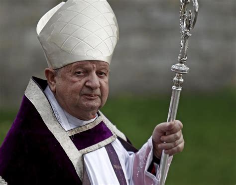 Stanisław #dziwisz przewodniczy mszy św. Nieznany fakt z życia Jana Pawła II. Ujawnił go kardynał ...