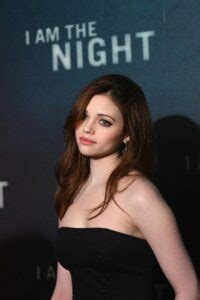 Hot Photos Of India Eisley Which Are Almost Naked Music Raiser