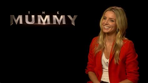Exclusive Annabelle Wallis Interview The Mummy