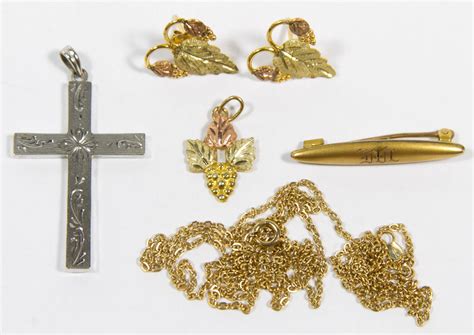 Lot 324 14k Gold And 10k Gold Jewelry Assortment Leonard Auction