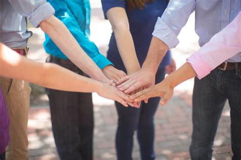 6 Tips for Choosing Effective Project Team Members