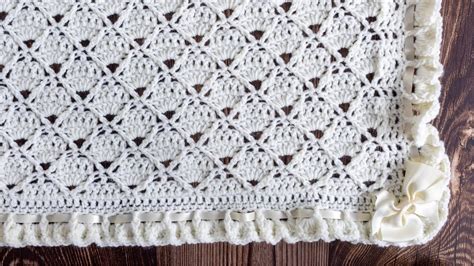 Crochet Lace Baby Blanket Pattern Beautiful Yet Easy Youtube