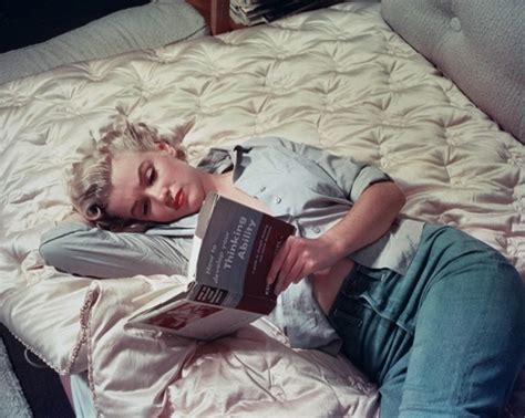 Rare Marilyn Monroe Photos Show Icon As You Ve Never Seen Her Before