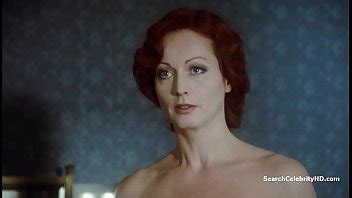 Andrea Jonasson  nackt