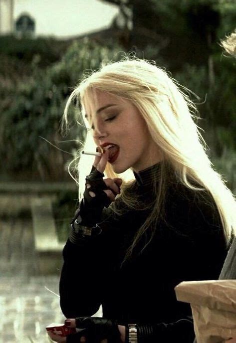 Margot Robbie Smoking