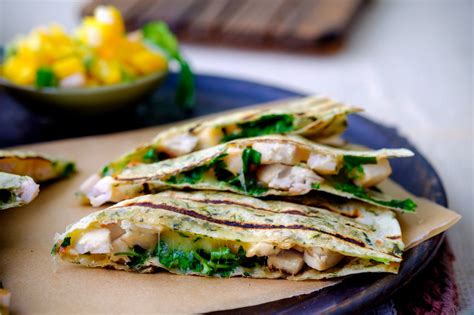 Do you twinge to have a healthy lifestyle without sacrificing the straightforward of gorgeous food you are used to eating all now and later? Healthy Panini Ideas : Pesto Chicken Avocado Panini | FeelGoodFoodie : You'll need two to make ...