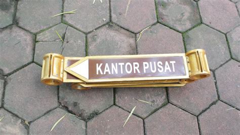 Maybe you would like to learn more about one of these? Tiang Penunjuk Arah Jalan & Papan Peta UNS - Gudanglampuku