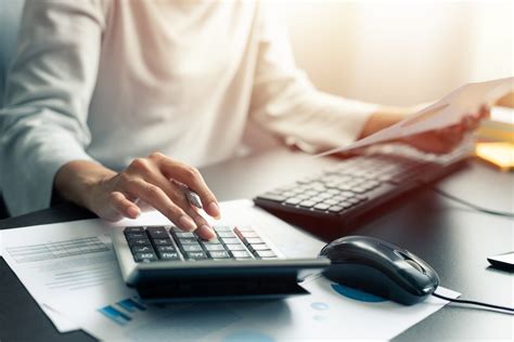 The Top 5 Differences Between Bookkeepers And Accountants Axia Consulting